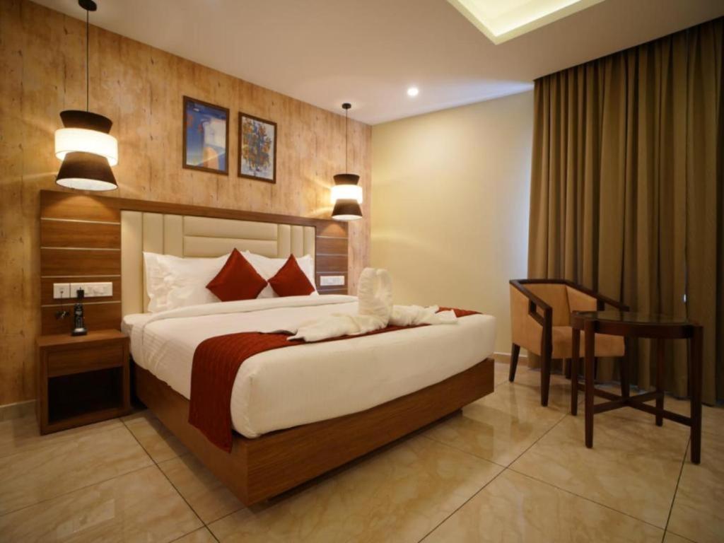 Hotel Delight Мумбай Екстериор снимка
